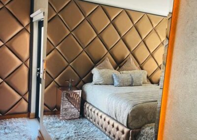 an image of bedroom with mirror